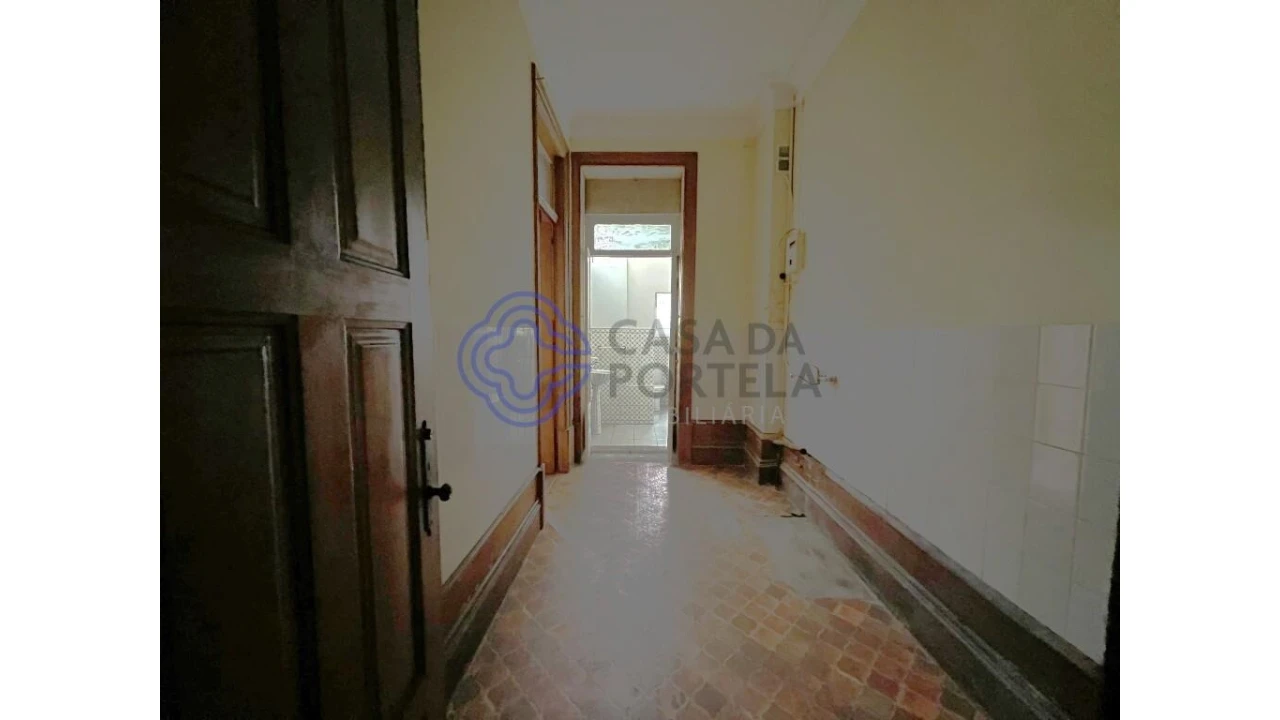 Prédio para Venda em Lordelo do Ouro e Massarelos Foto 28