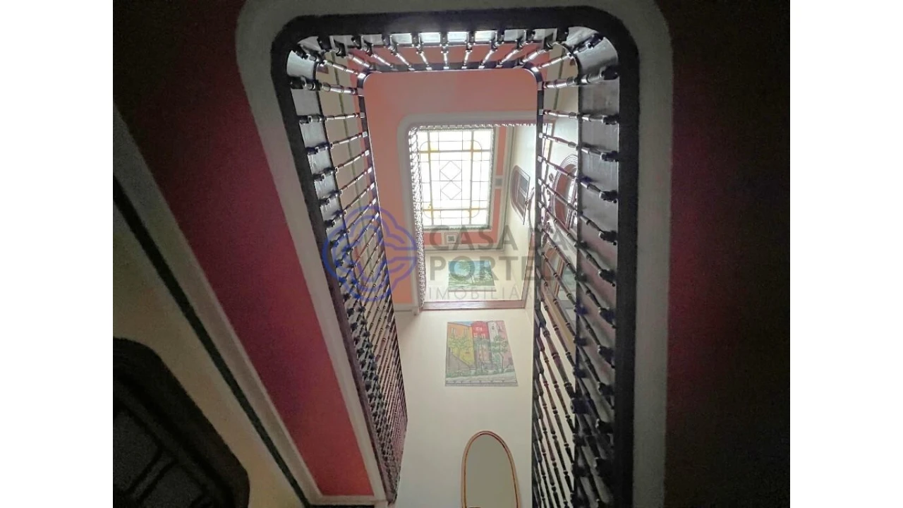 Prédio para Venda em Lordelo do Ouro e Massarelos Foto 22