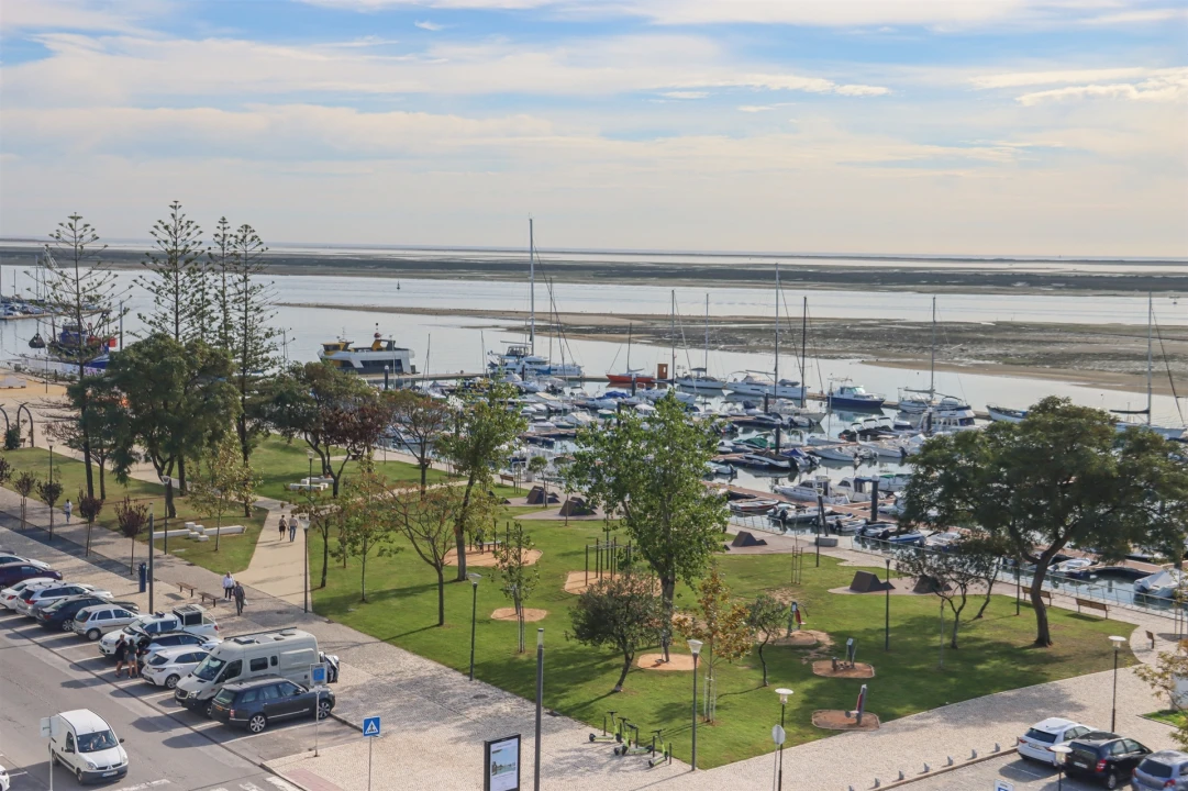 Apartamento T2 para Venda em Olhão Foto 34