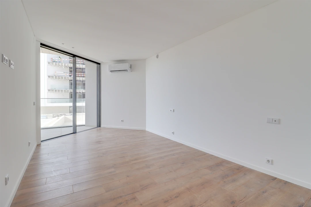 Apartamento T2 para Venda em Olhão Foto 23