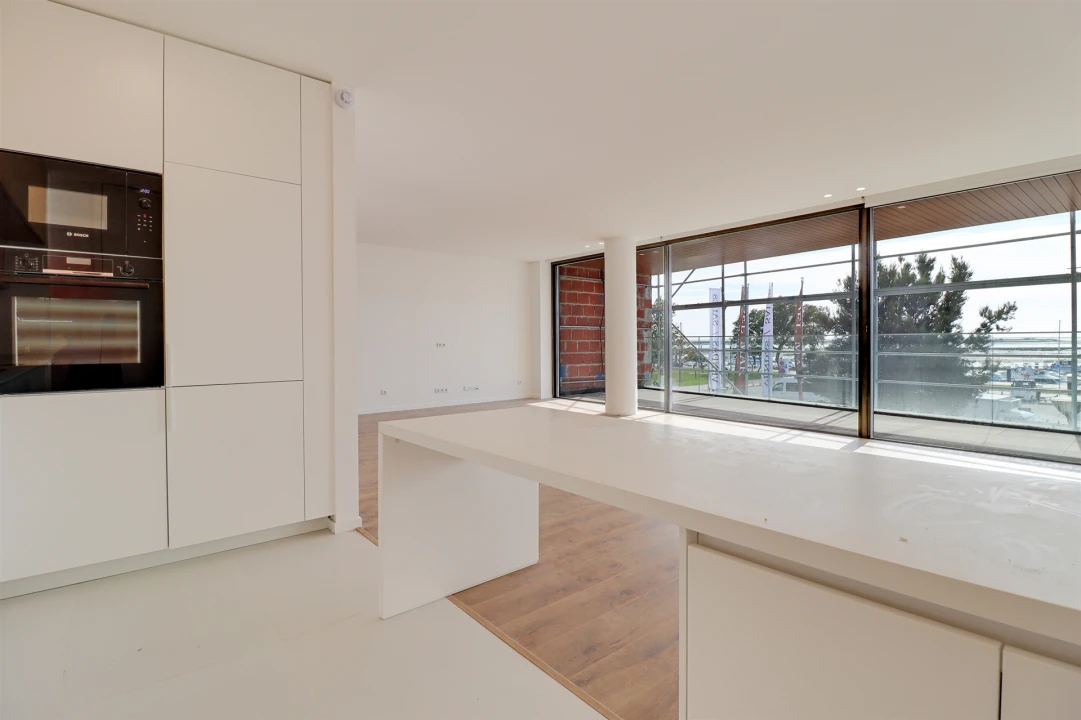 Apartamento T2 para Venda em Olhão Foto 15