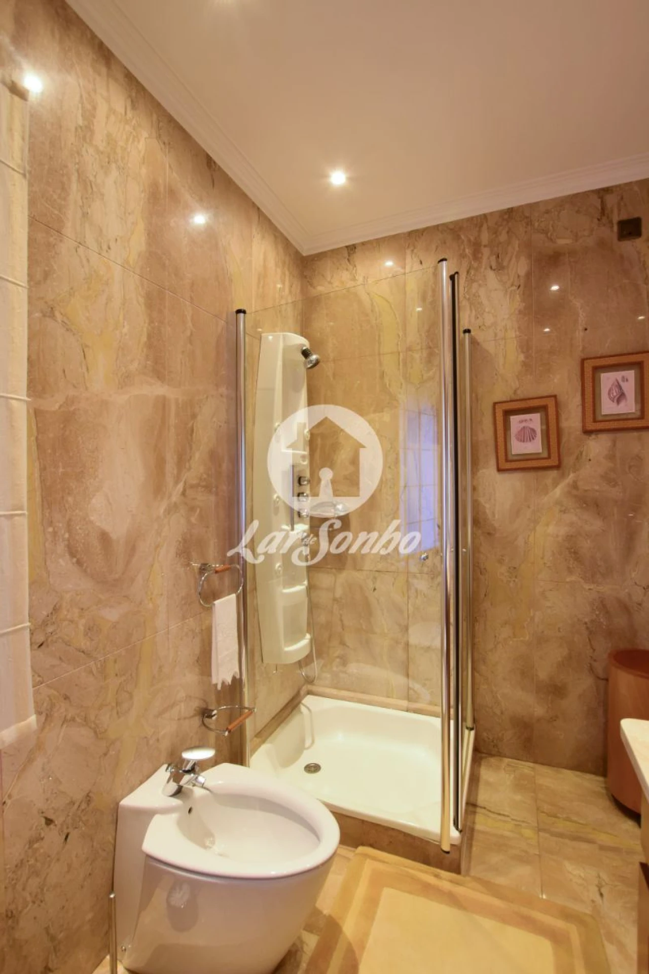 Moradia T4 para Venda em Ribeirão Foto 18