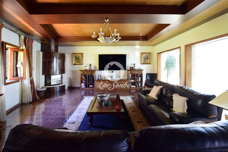 Moradia T4 para Venda em Ribeirão Foto 11