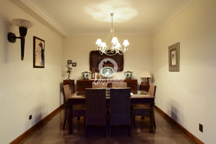 Moradia T4 para Venda em Ribeirão Foto 12