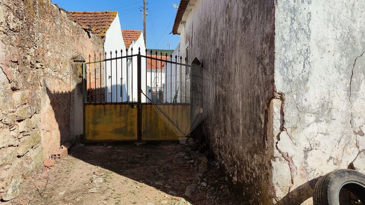 Moradia T3 para Venda em Alcobertas Foto 29