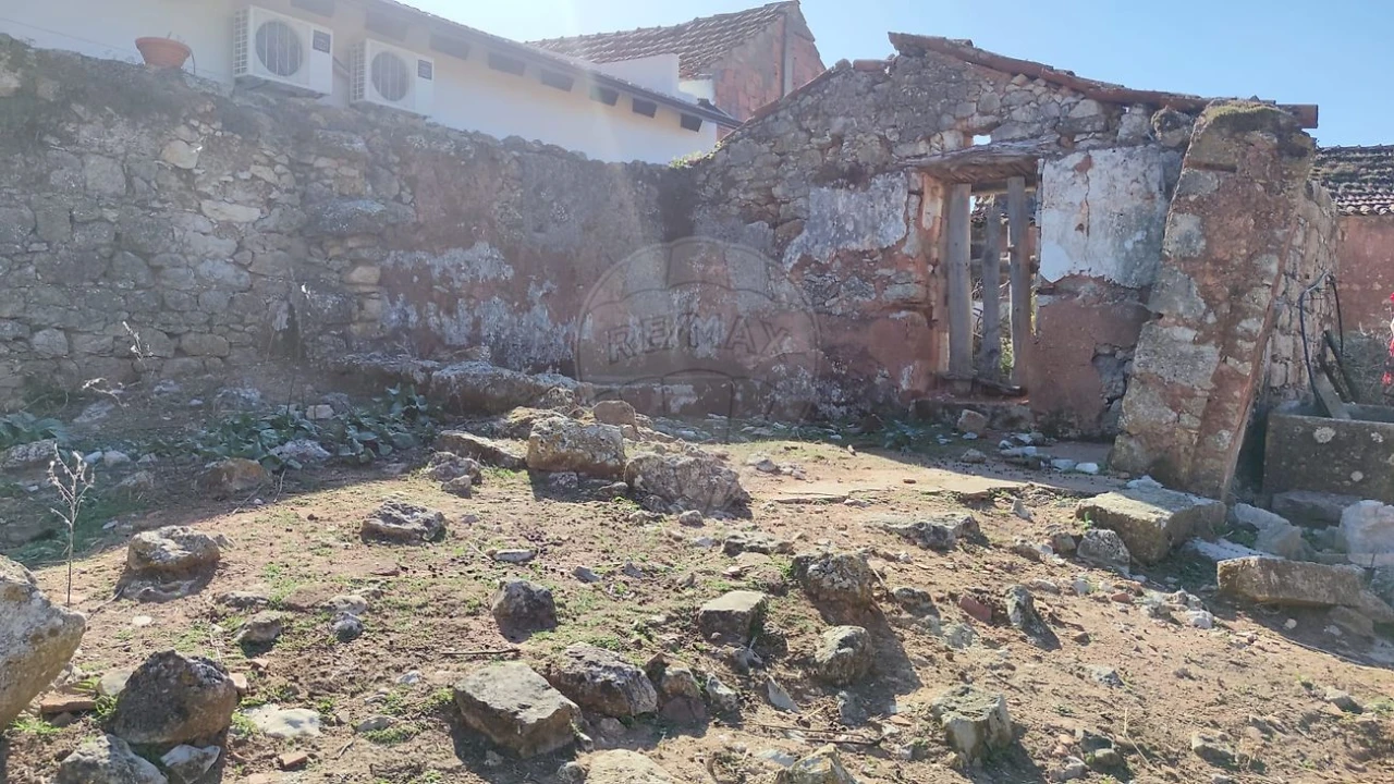 Moradia T3 para Venda em Alcobertas Foto 14