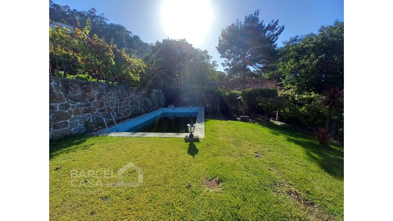 Quinta T4 para Venda em Palmeira de Faro e Curvos Foto 24