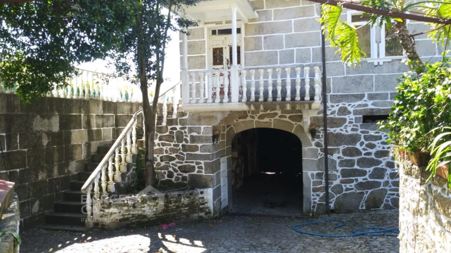 Quinta T4 para Venda em Palmeira de Faro e Curvos Foto 4