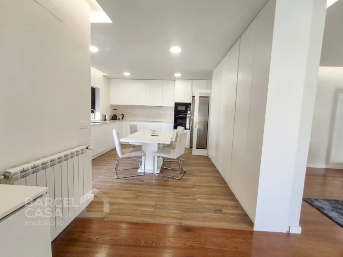 Moradia T4 para Venda em Abade de Neiva Foto 13