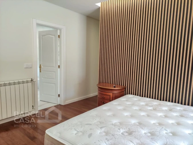 Moradia T4 para Venda em Abade de Neiva Foto 31