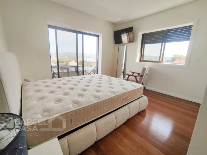 Moradia T4 para Venda em Abade de Neiva Foto 33