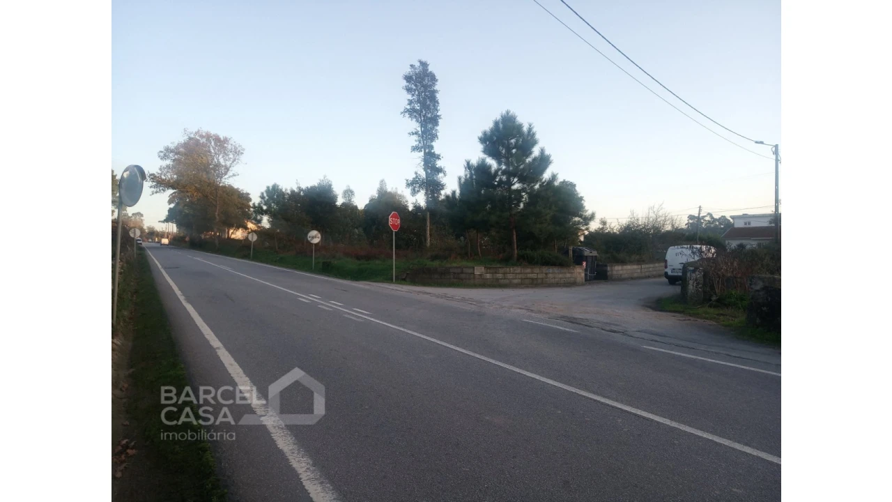 Terreno para Venda em Barroselas e Carvoeiro Foto 3