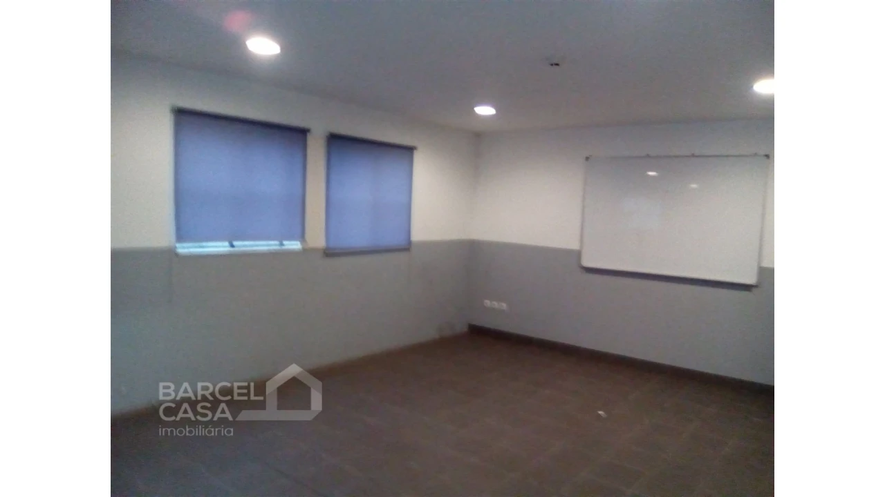 Armazém para Venda em Carvalhal Foto 5