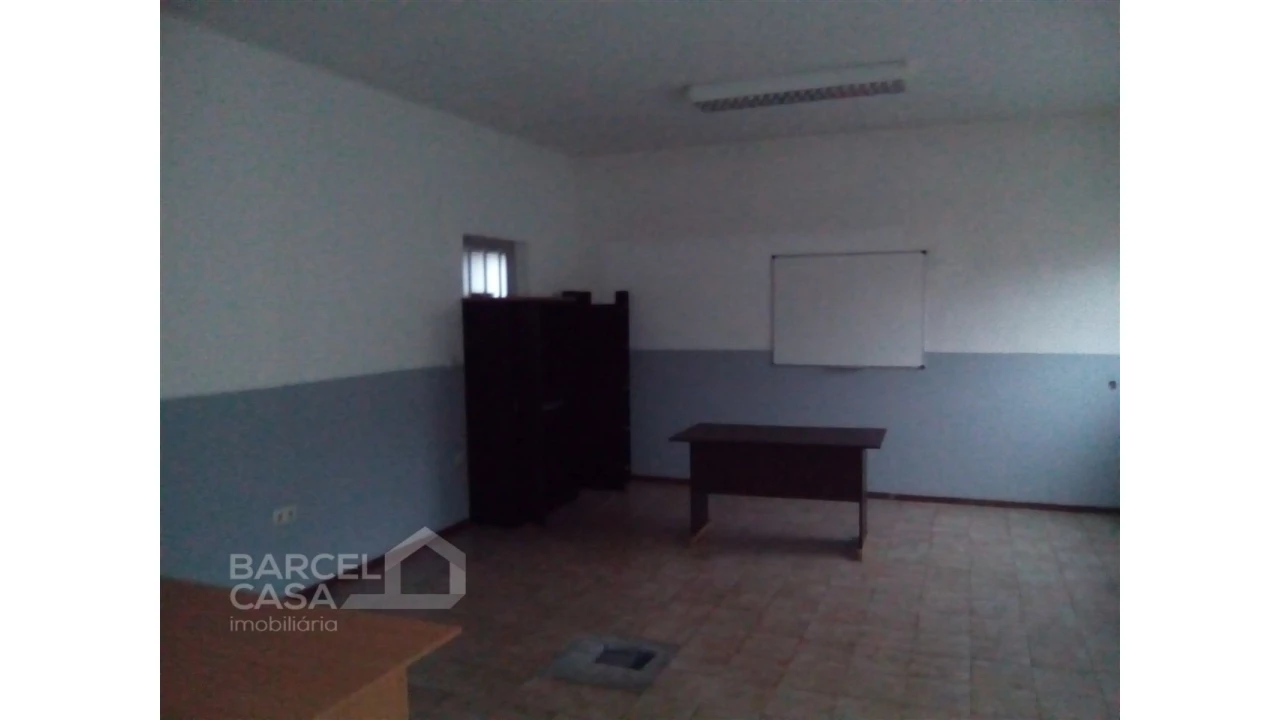 Armazém para Venda em Carvalhal Foto 9