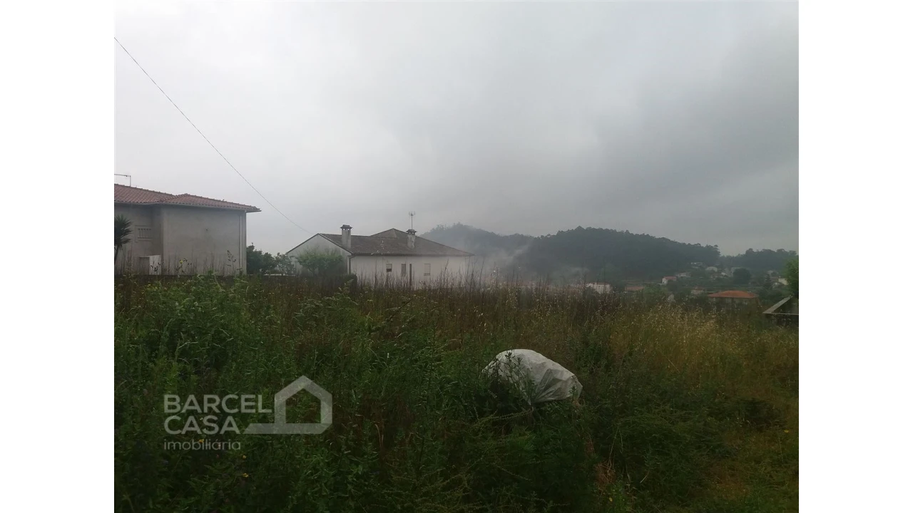 Terreno para Venda em Perelhal Foto 1