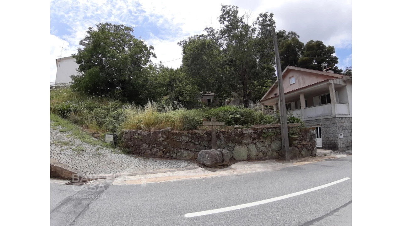 Terreno para Venda em Durrães e Tregosa Foto 1