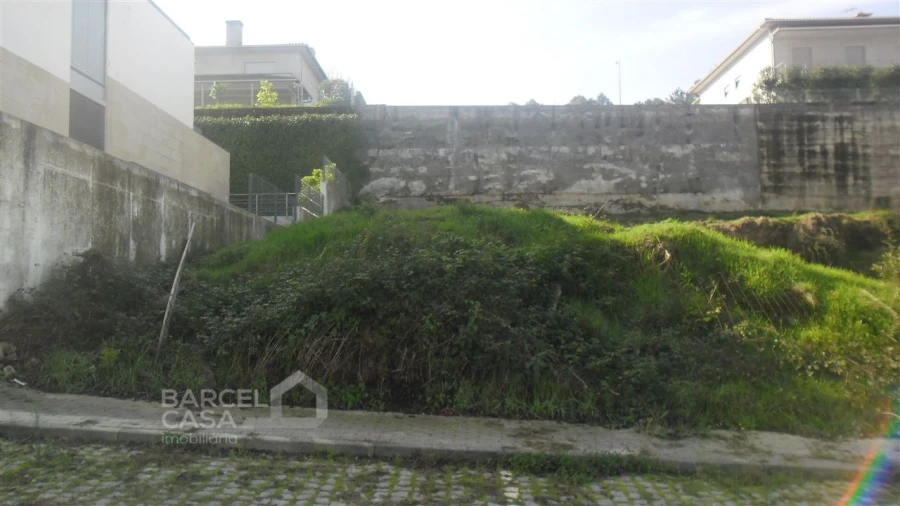 Terreno para Venda em Gamil e Midões Foto 3