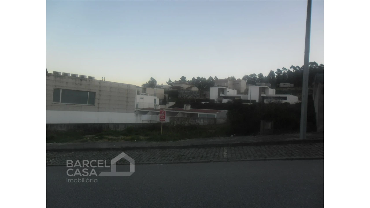Terreno para Venda em Gamil e Midões Foto 3