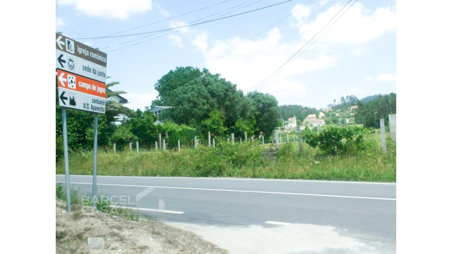 Terreno para Venda em Balugães Foto 4