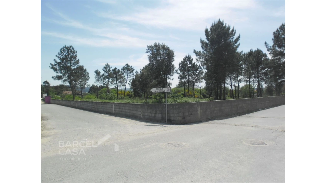 Terreno para Venda em Tamel (São Verissimo) Foto 2