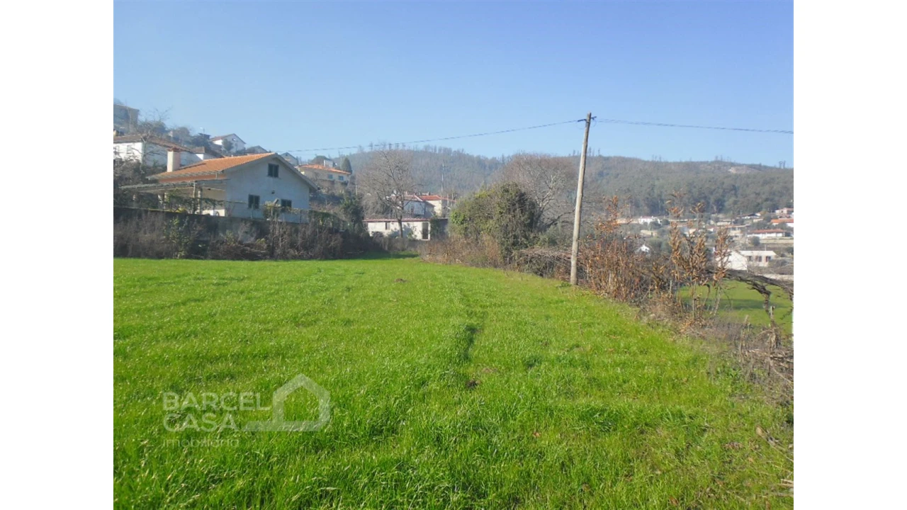 Terreno para Venda em Quintiães e Aguiar Foto 3