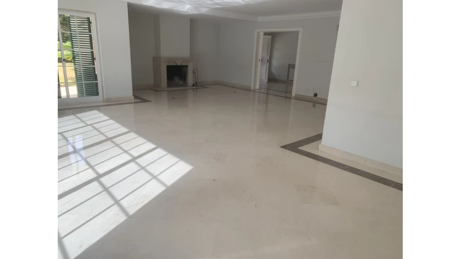 Moradia T6 para Venda em Cascais e Estoril Foto 3