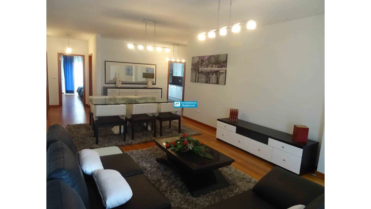 Apartamento T3 para Venda em São Martinho Foto 1