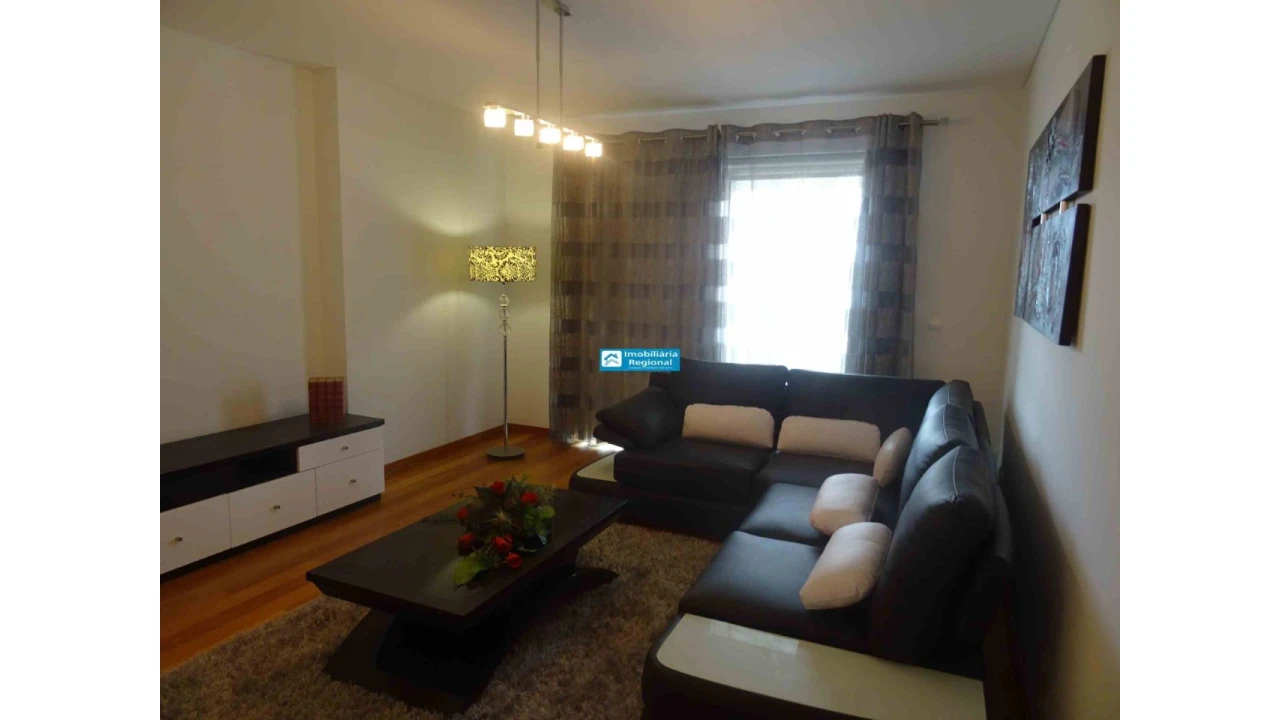 Apartamento T3 para Venda em São Martinho Foto 2
