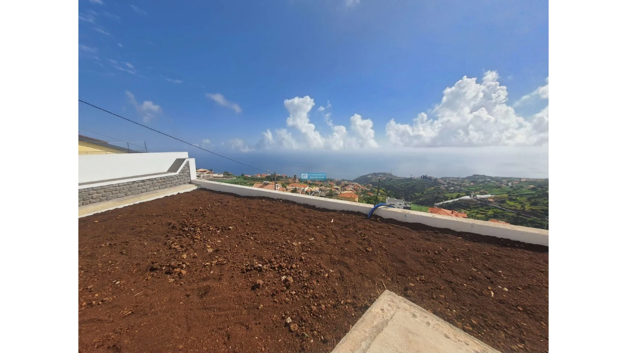 Moradia T3 para Venda em Ponta do Sol Foto 6