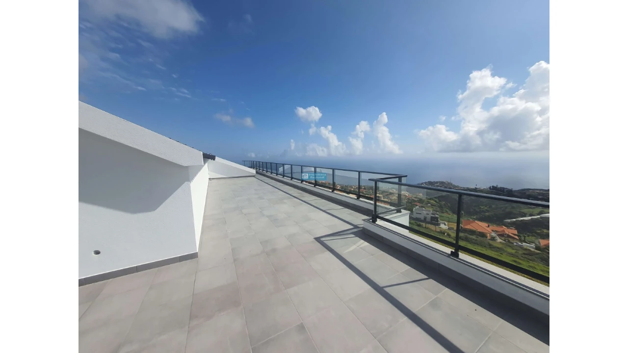 Moradia T3 para Venda em Ponta do Sol Foto 9