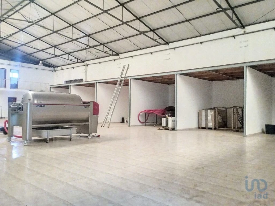 Armazém para Venda em Nossa Senhora do Pranto Foto 6