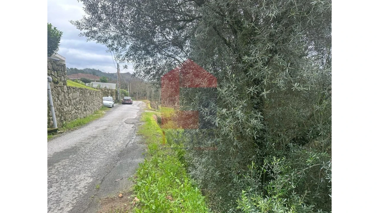 Terreno para Venda em Sande, Vilarinho, Barros e Gomide Foto 6