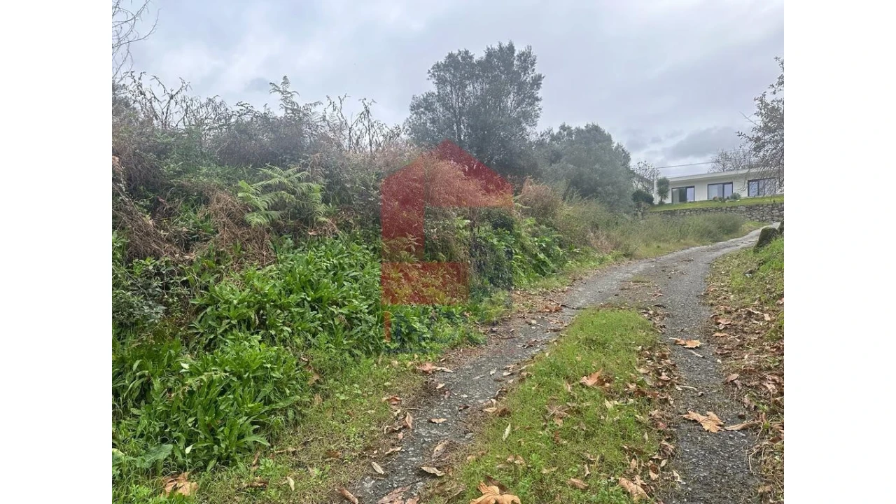Terreno para Venda em Sande, Vilarinho, Barros e Gomide Foto 8