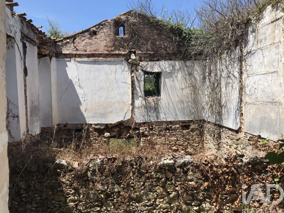 Moradia T6 para Venda em Chãos Foto 13