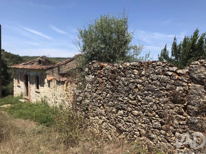Moradia T6 para Venda em Chãos Foto 4