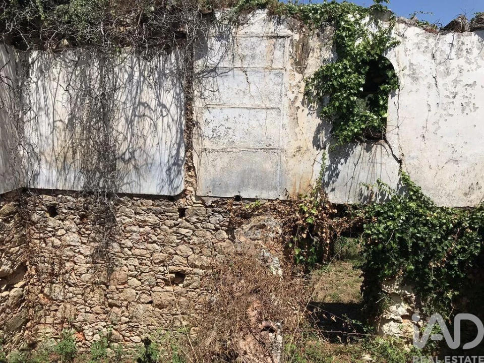 Moradia T6 para Venda em Chãos Foto 15
