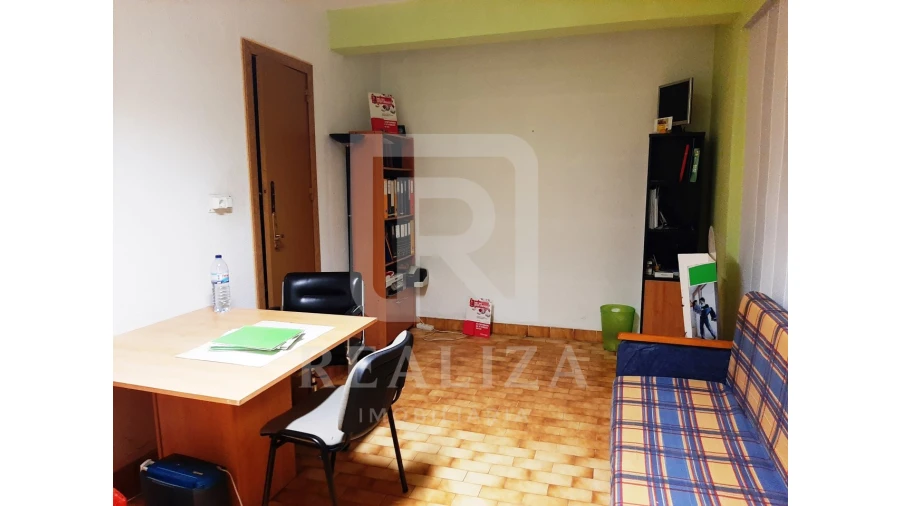 Loja para Venda em Amora Foto 8