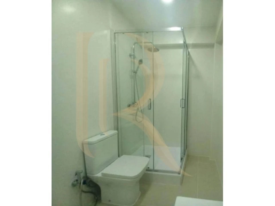 Apartamento T4 para Venda em Laranjeiro e Feijó Foto 14