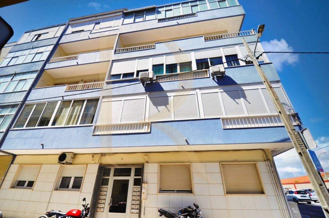 Apartamento T4 para Venda em Laranjeiro e Feijó Foto 24