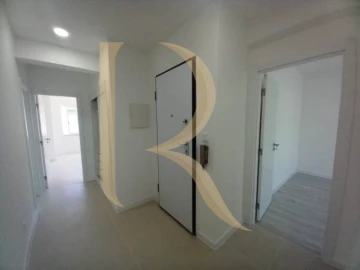 Apartamento T4 para Venda em Laranjeiro e Feijó