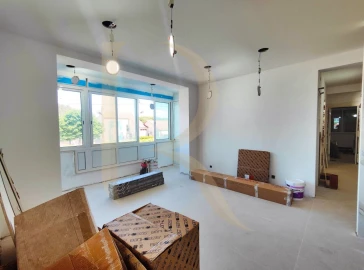 Apartamento T4 para Venda em Laranjeiro e Feijó