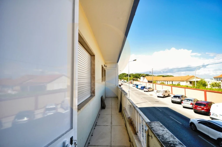 Apartamento T4 para Venda em Laranjeiro e Feijó Foto 14