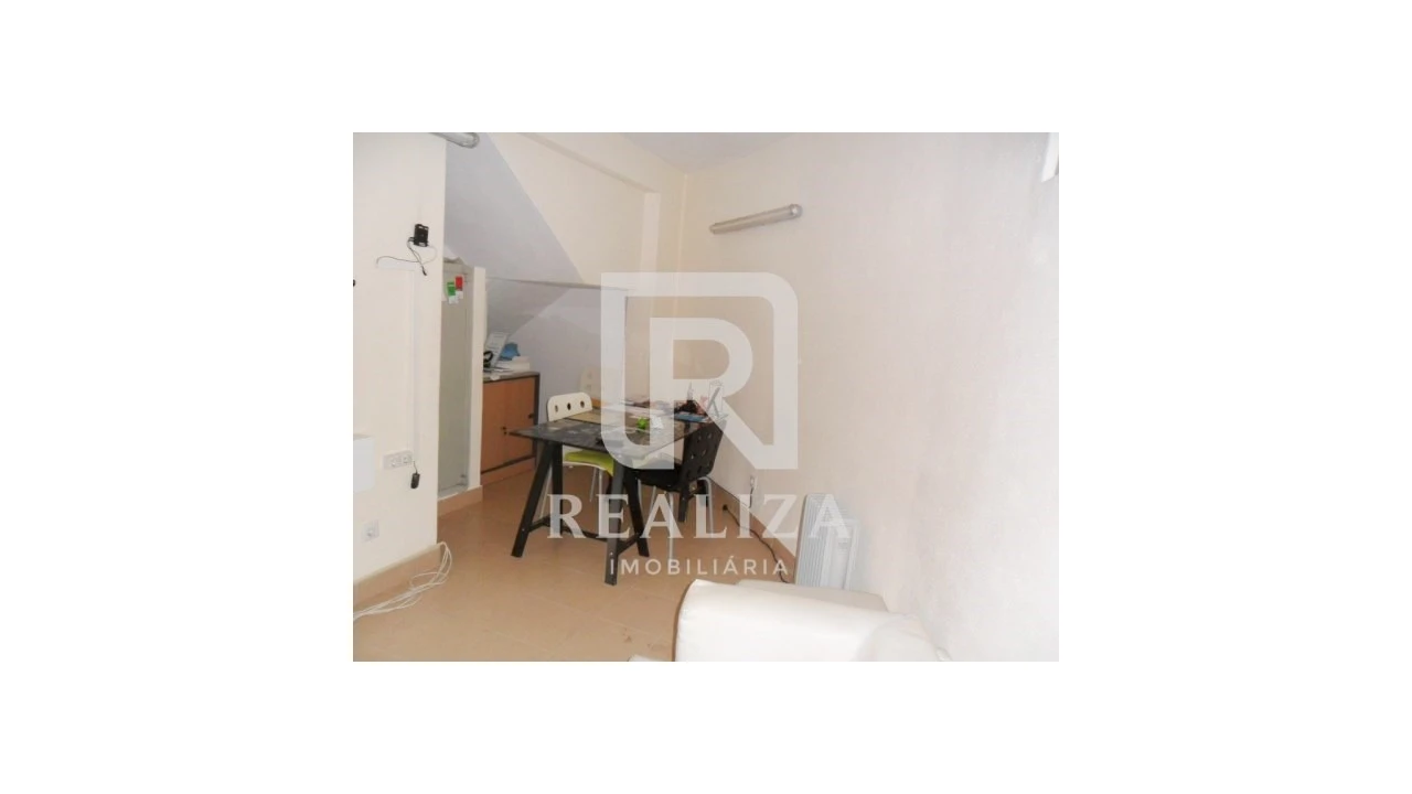 Loja para Venda em Amora Foto 7