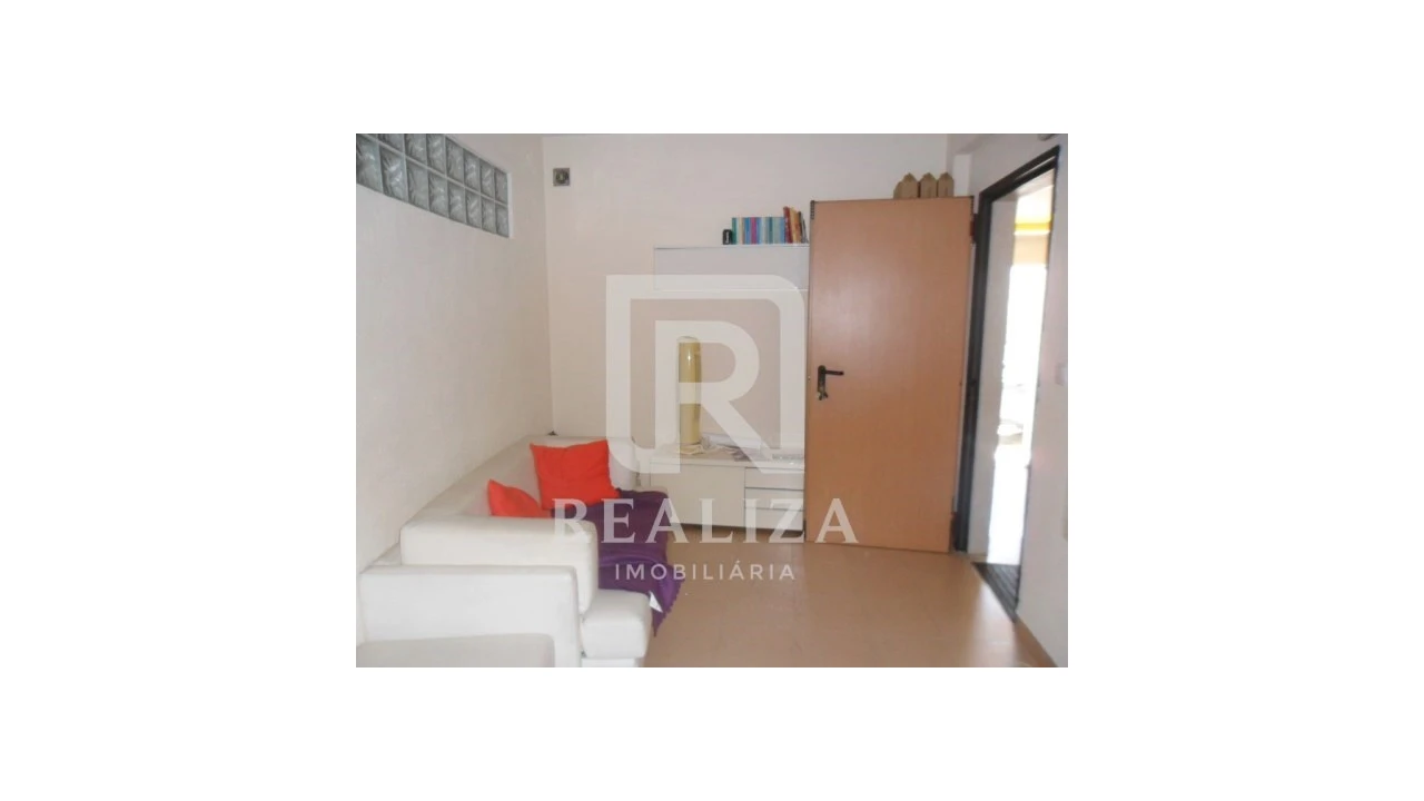 Loja para Venda em Amora Foto 8