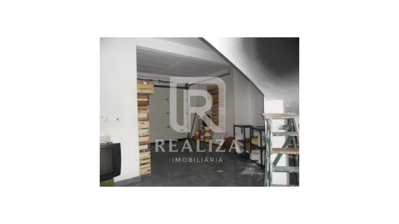 Loja para Venda em Amora Foto 11