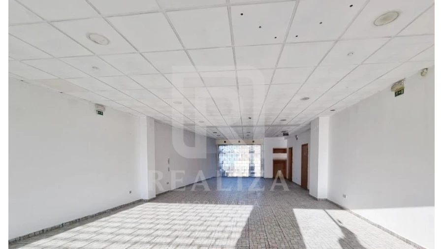 Loja para Venda em Amora Foto 1