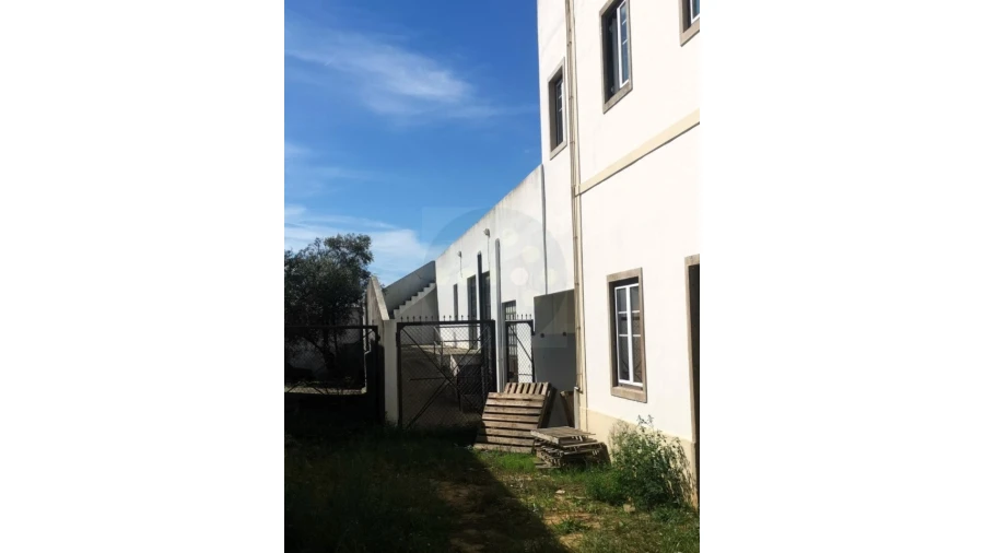 Armazém para Venda em Ferreira do Zezere Foto 11