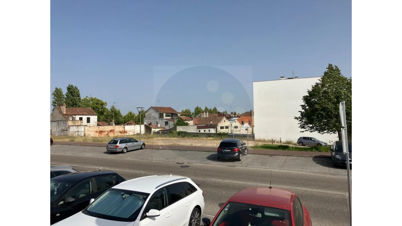 Terreno Comércio / Armazém para Venda em Abrantes (São Vicente e São João) e Alferrarede Foto 3