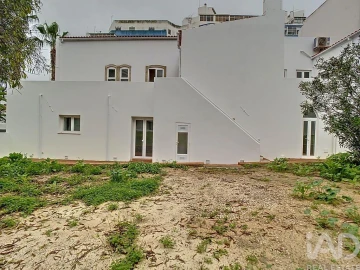 Moradia T4 para Venda em Portimão