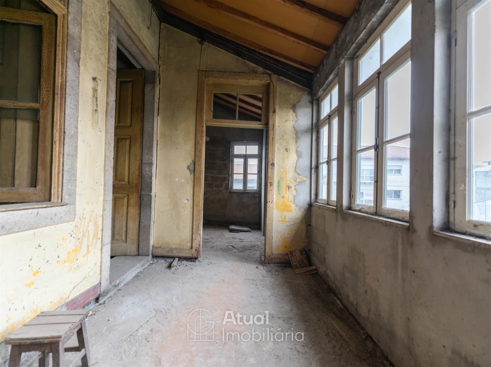 Prédio para Venda em Caldelas Foto 20